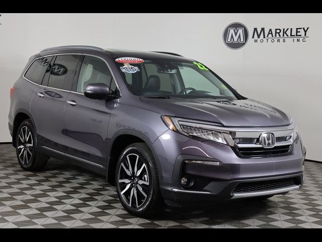 2022 Honda Pilot Touring 7-Passenger