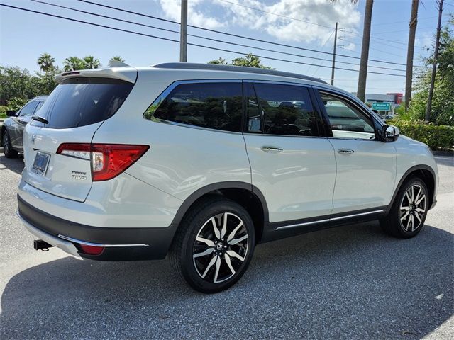 2022 Honda Pilot Touring 7-Passenger