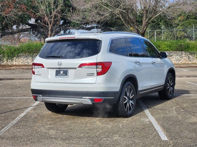 2022 Honda Pilot Touring 7-Passenger