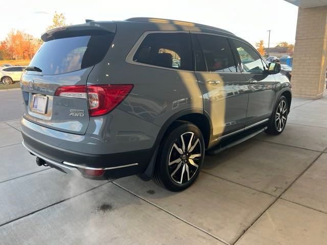 2022 Honda Pilot Touring 7-Passenger