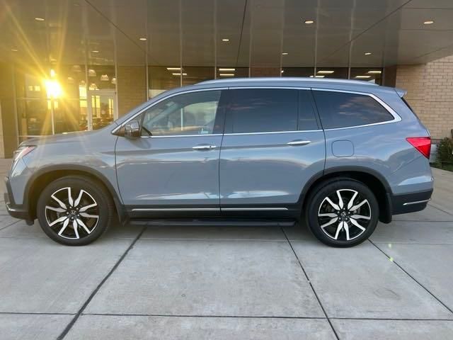 2022 Honda Pilot Touring 7-Passenger