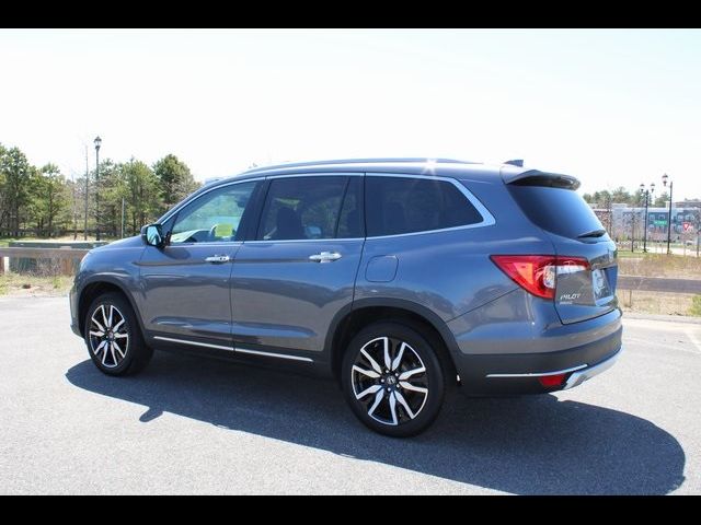 2022 Honda Pilot Touring 7-Passenger