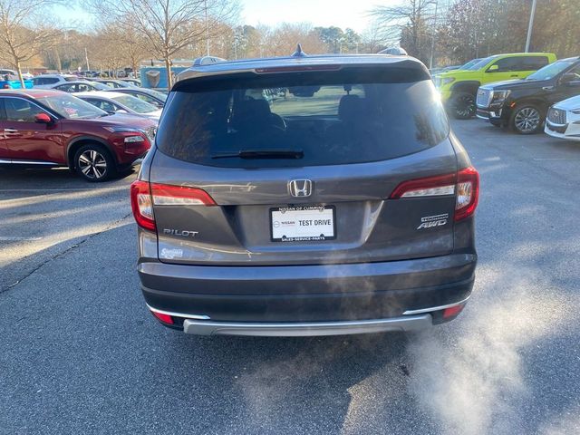 2022 Honda Pilot Touring 7-Passenger