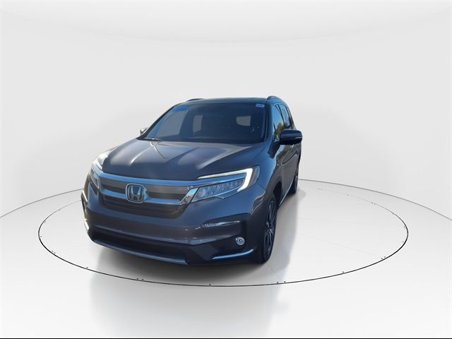 2022 Honda Pilot Touring 7-Passenger