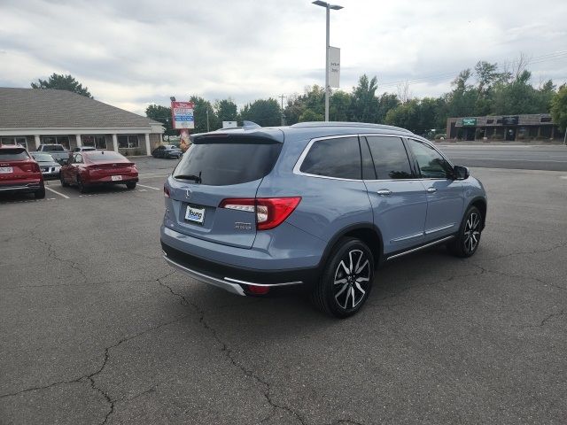 2022 Honda Pilot Touring 7-Passenger