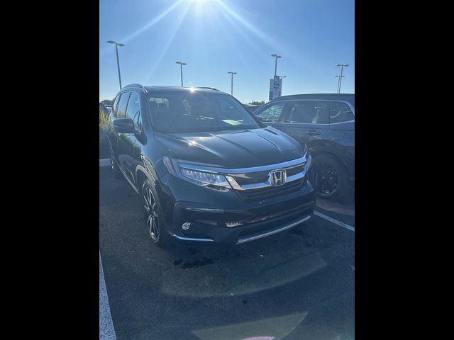 2022 Honda Pilot Touring 7-Passenger