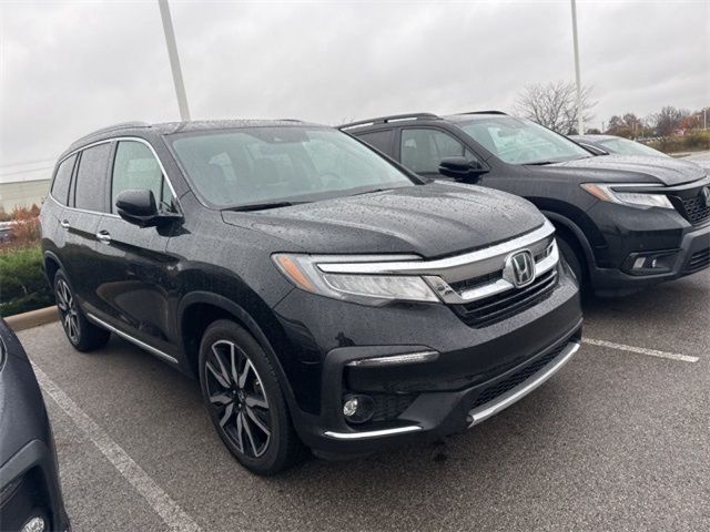 2022 Honda Pilot Touring 7-Passenger