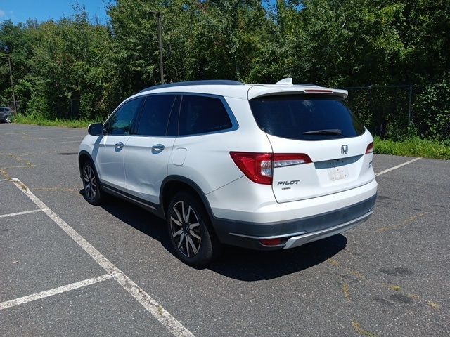 2022 Honda Pilot Touring 7-Passenger