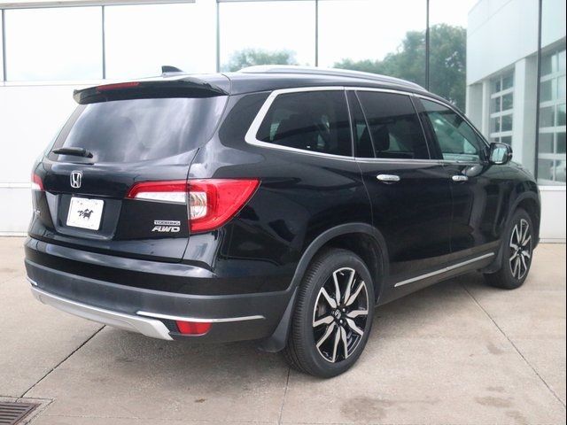 2022 Honda Pilot Touring 7-Passenger