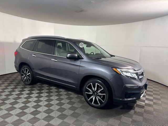 2022 Honda Pilot Touring 7-Passenger