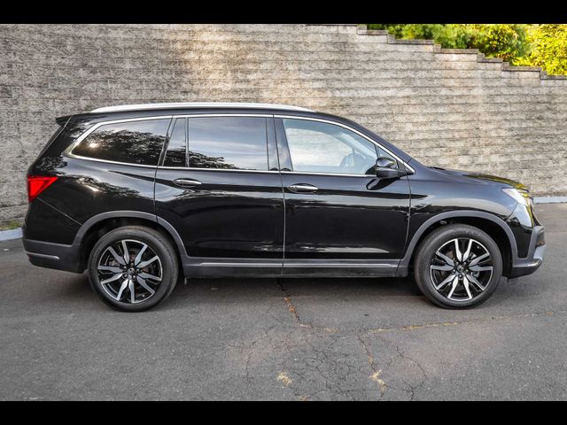 2022 Honda Pilot Touring 7-Passenger