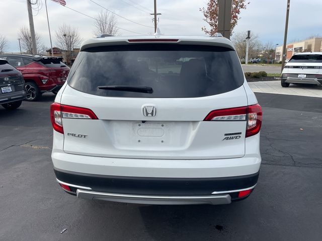 2022 Honda Pilot Touring 7-Passenger