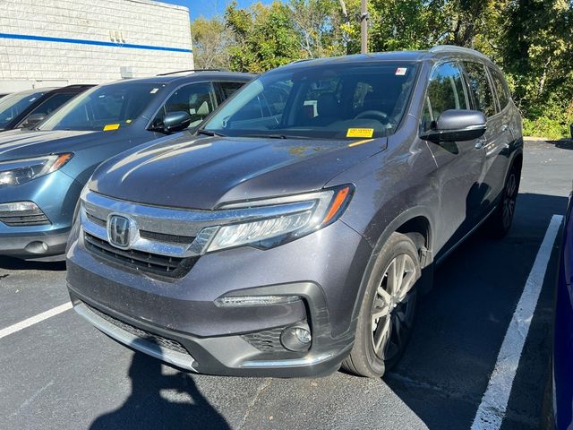 2022 Honda Pilot Touring 7-Passenger