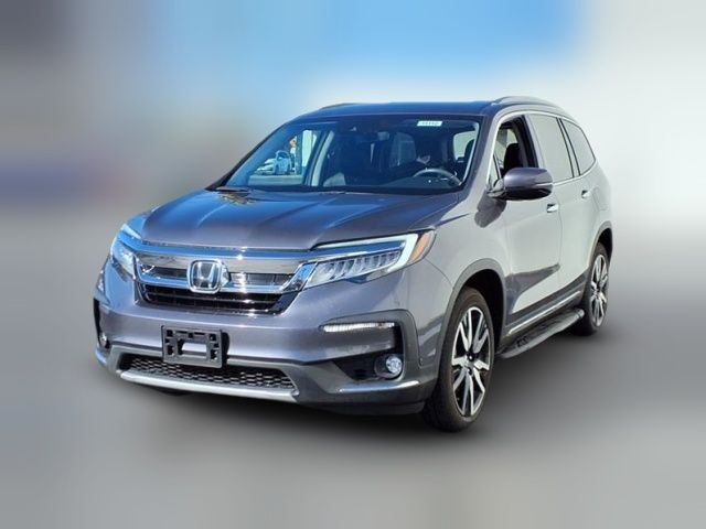 2022 Honda Pilot Touring 7-Passenger