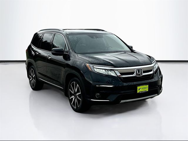 2022 Honda Pilot Touring 7-Passenger