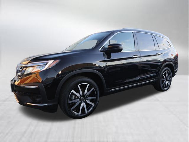 2022 Honda Pilot Touring 8-Passenger