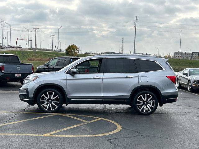 2022 Honda Pilot Touring 8-Passenger