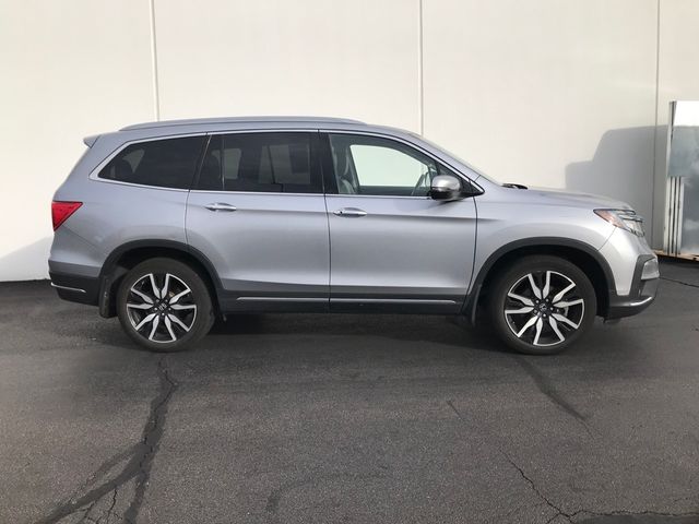 2022 Honda Pilot Touring 8-Passenger