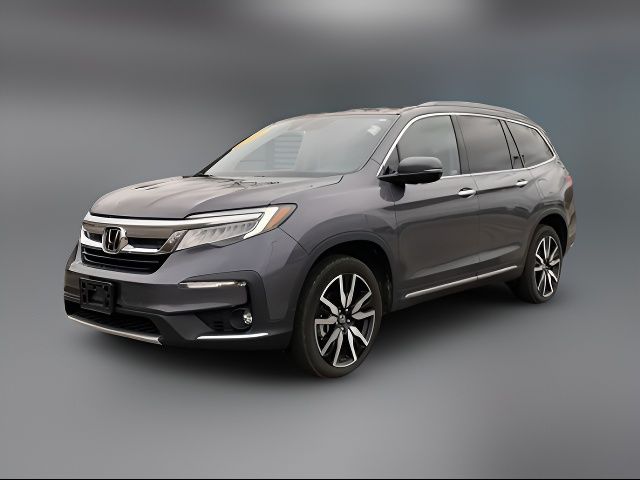 2022 Honda Pilot Touring 8-Passenger