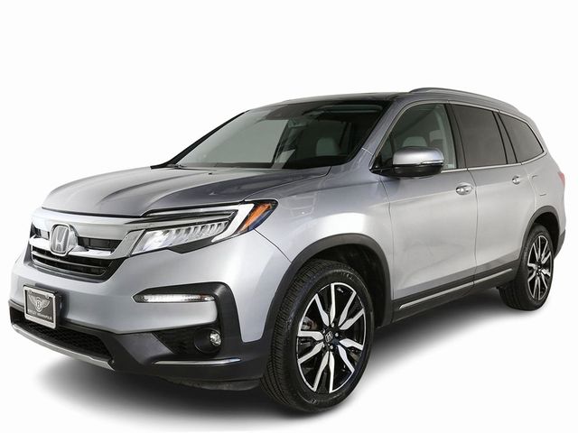 2022 Honda Pilot Touring 8-Passenger