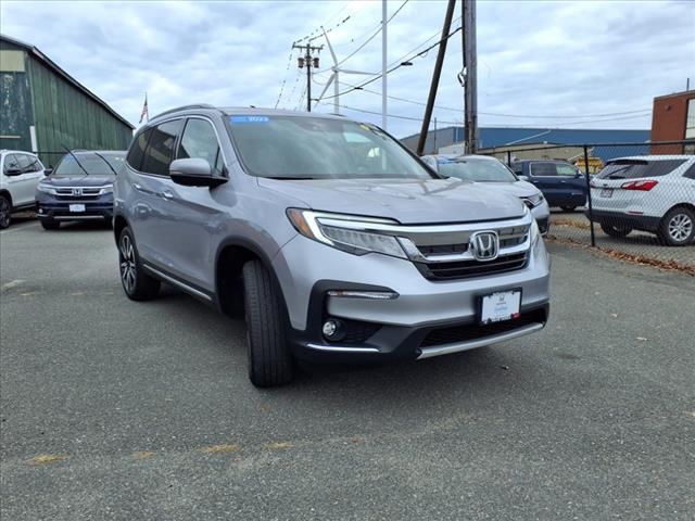 2022 Honda Pilot Touring 8-Passenger