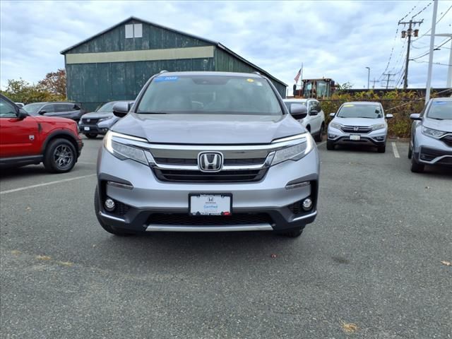 2022 Honda Pilot Touring 8-Passenger