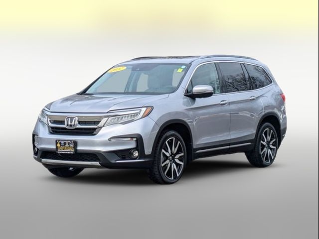 2022 Honda Pilot Touring 8-Passenger