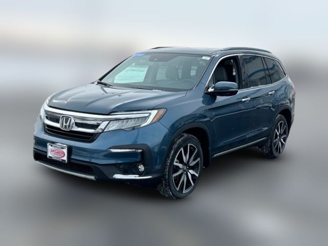 2022 Honda Pilot Touring 8-Passenger