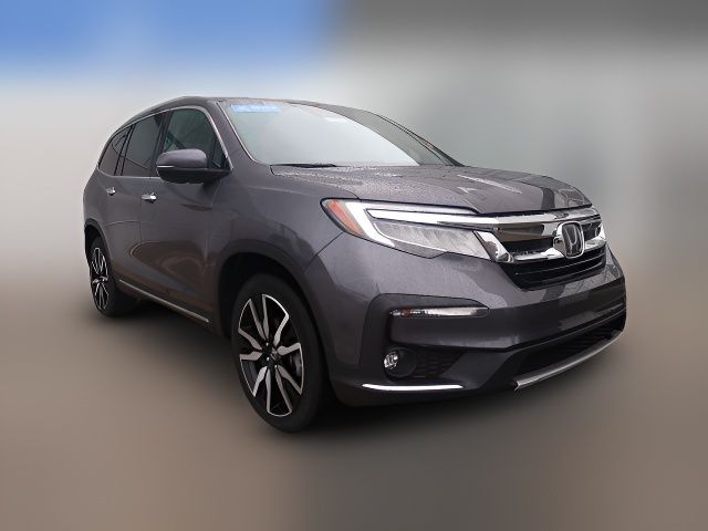 2022 Honda Pilot Touring 8-Passenger