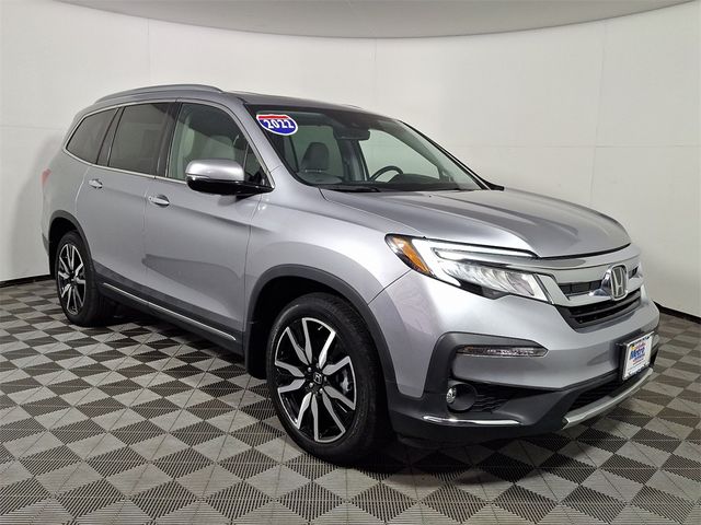 2022 Honda Pilot Touring 8-Passenger