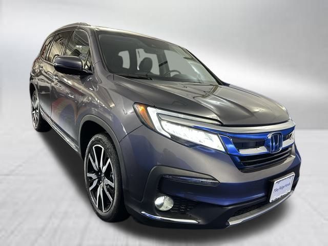 2022 Honda Pilot Touring 8-Passenger