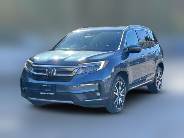 2022 Honda Pilot Touring 8-Passenger