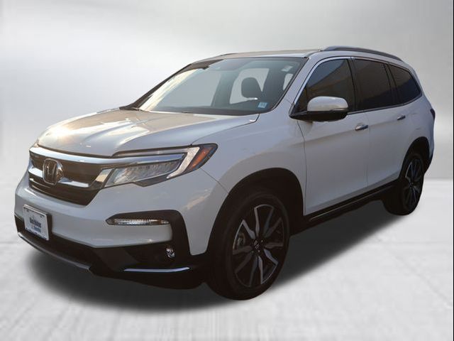 2022 Honda Pilot Touring 8-Passenger