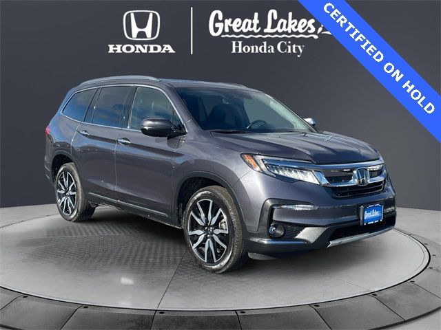 2022 Honda Pilot Touring 8-Passenger