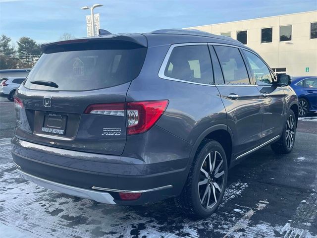 2022 Honda Pilot Touring 8-Passenger