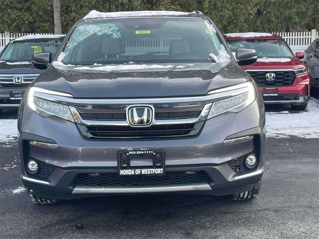 2022 Honda Pilot Touring 8-Passenger