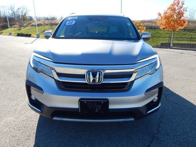 2022 Honda Pilot Touring 8-Passenger