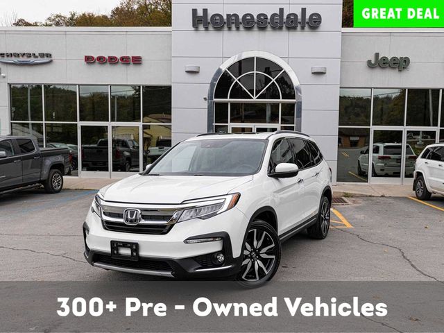 2022 Honda Pilot Touring 8-Passenger