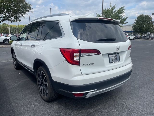 2022 Honda Pilot Touring 8-Passenger