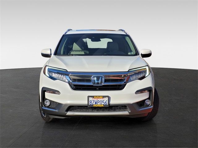 2022 Honda Pilot Touring 8-Passenger