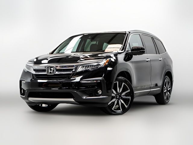 2022 Honda Pilot Touring 8-Passenger