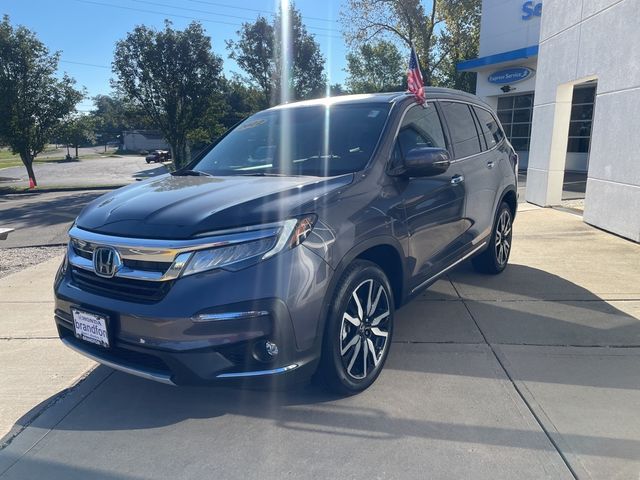 2022 Honda Pilot Touring 8-Passenger