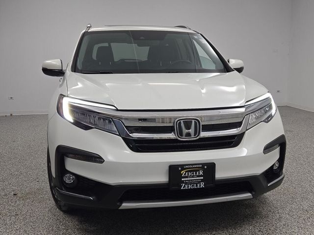 2022 Honda Pilot Touring 8-Passenger