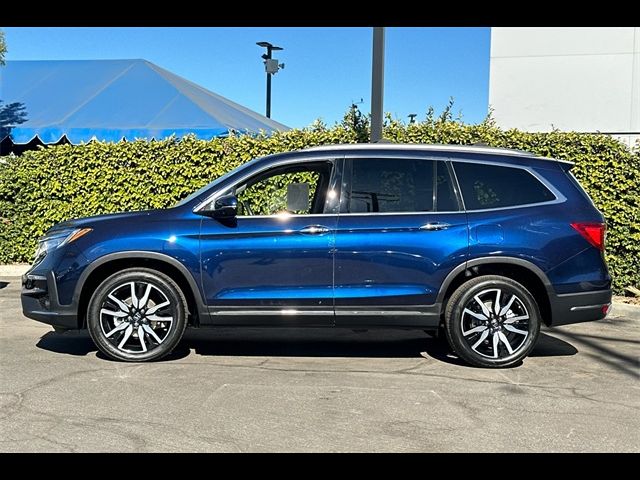 2022 Honda Pilot Touring 8-Passenger