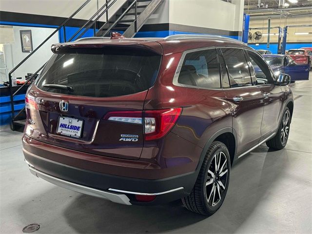 2022 Honda Pilot Touring 8-Passenger