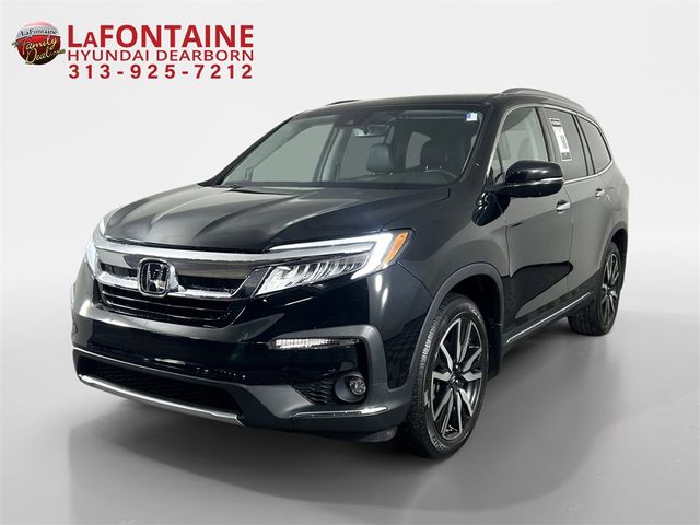 2022 Honda Pilot Touring 8-Passenger