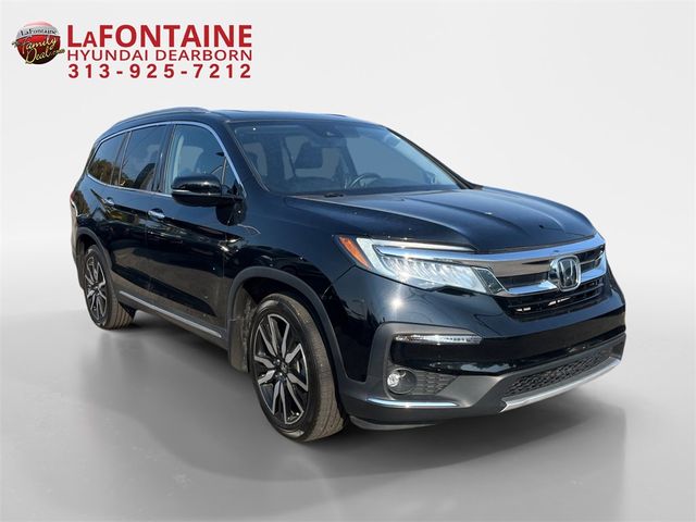 2022 Honda Pilot Touring 8-Passenger