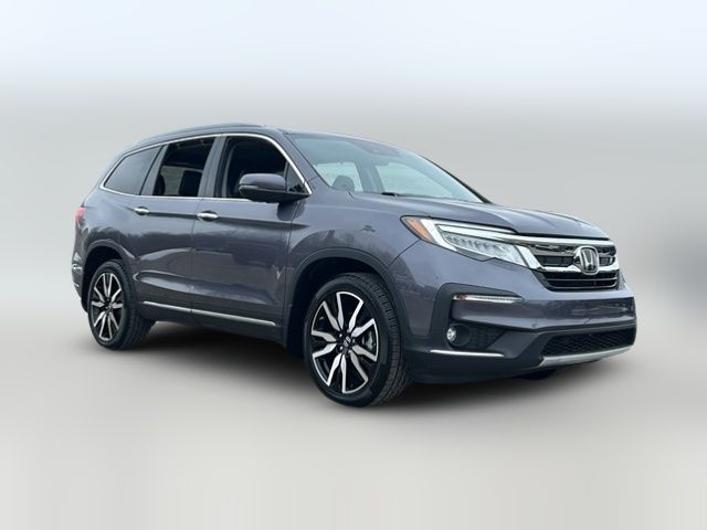 2022 Honda Pilot Touring 8-Passenger