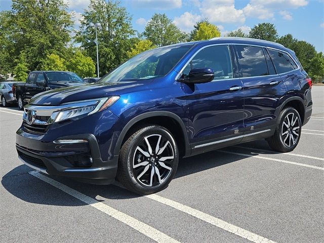 2022 Honda Pilot Touring 8-Passenger