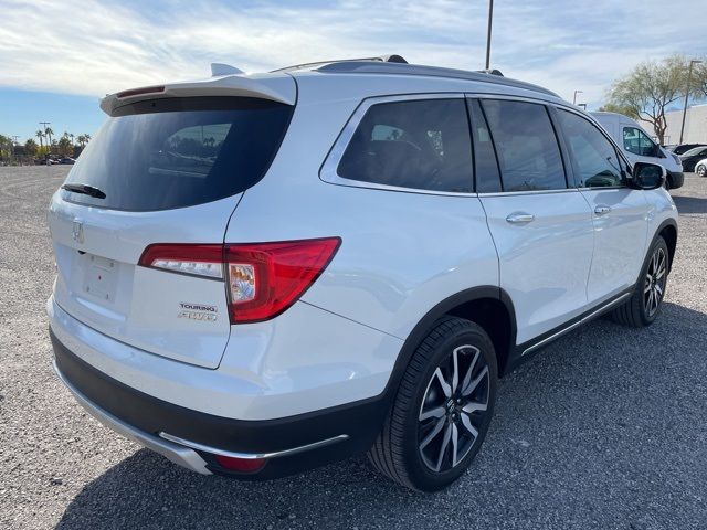 2022 Honda Pilot Touring 8-Passenger